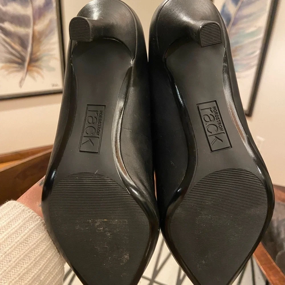 Nordstrom Rack Women's Faux Leather Pointed-Toe Heels.